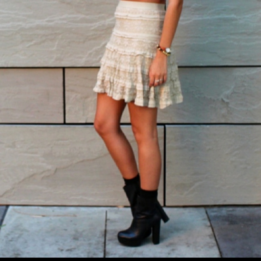 Max Edition lace mini skirt size Med blue